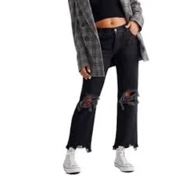 Free People Maggie mid-rise straight denim in the color onyx.  NWT Sz 27, 29. - Picture 2 of 6